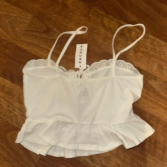 PacSun White Eyelet Trim Crop Top - Picture 4 of 4